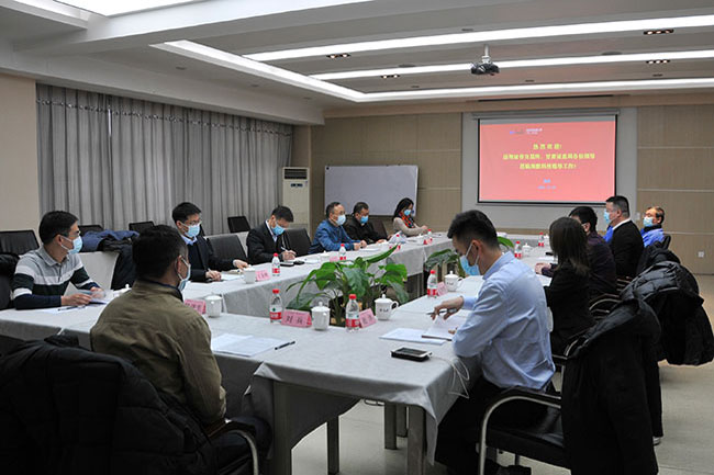 1640586041108612.jpg 1703648151658b9b97ca2fa.jpg